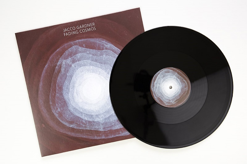 Jacco Gardner "Fading Cosmos" standard vinyl. Manufactured by Key Production.